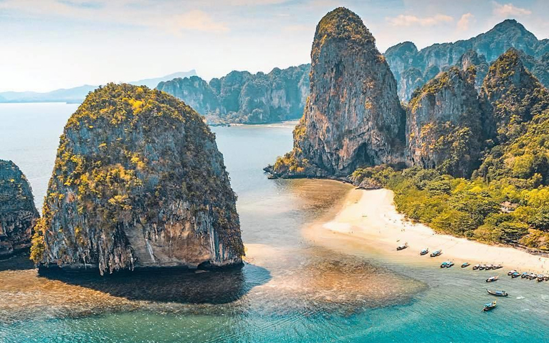 Swanky Vacation At Splendid Krabi