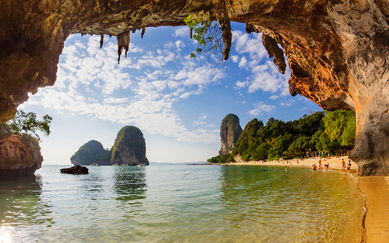 Swanky Vacation At Splendid Krabi